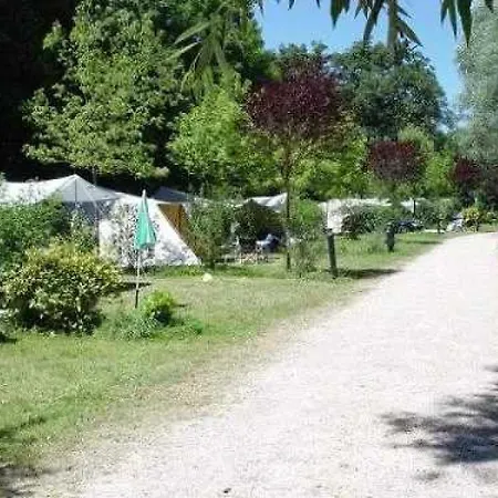 3 Etoiles - Piscine - Ccaideg